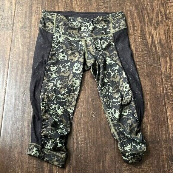 Lululemon Stop at Nothing Crops Full-On Luxtreme Fleur Sombre Desert Olive 6 - Picture 2 of 5